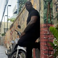 kenneth livingston's Photo