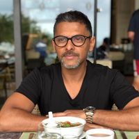 Abdel Ruhomutally的照片