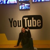 Karim AFIFI的照片