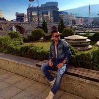 Bera Cayirli的照片