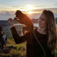 Charlotte Ludwig's Photo