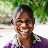 stanley moses的照片