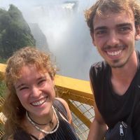 Laura Avemarie的照片