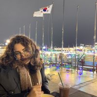 sanem gerdan的照片