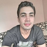 Daniel Amell的照片