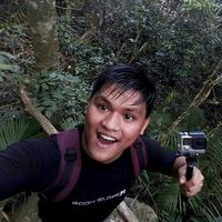 Fotos de Bret Michael Urmenetum