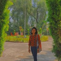 Gayathri Gayathri's Photo