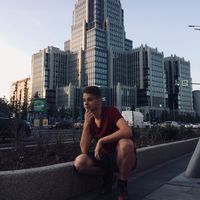 Egor Kutuzov的照片