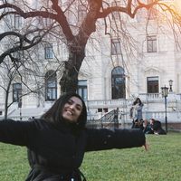 Özge Yılmaz的照片