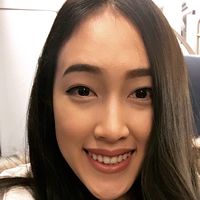 smiley peominkaew's Photo