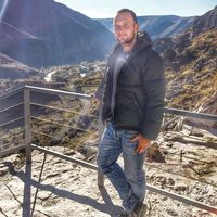 Sidney Molnár的照片