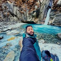 Surendra Bhatta的照片