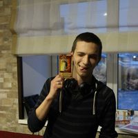 Артур Молотов的照片