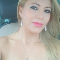 Loredo July的照片