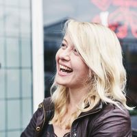 Le foto di Louise Nielsen