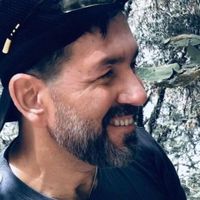 Mark Peredo的照片