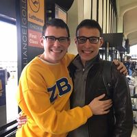 Elijah Ackerman的照片