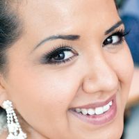 Mitzi Brizuela的照片