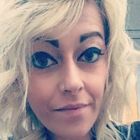 Shannon Isaacs的照片