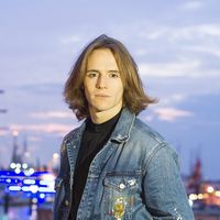 Alexander  Wilbert's Photo