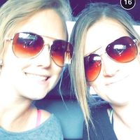 Samantha Sturgeon's Photo