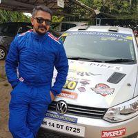 PRADEEP KUMAR的照片