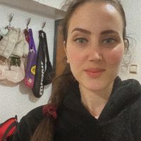 Betül Kyhn的照片