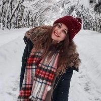 Büşra Akca的照片