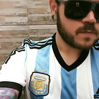 Drew Rossaneis的照片