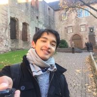 Fotos von Atom Phanumphai