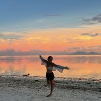 Apple+Claire Benito's Photo