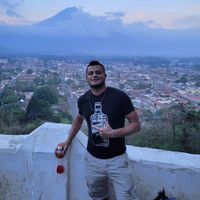 adonis Hernández's Photo