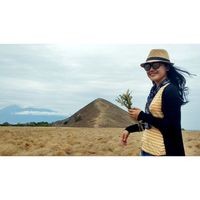 Tri Sari Arum's Photo