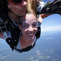 Brigitte Henrie的照片