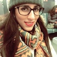 Sana Bavafa的照片