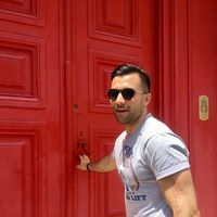 Artem Galychyi的照片