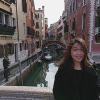 Ya Ting Chou's Photo