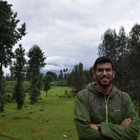 Ahmad Khalid的照片