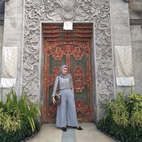 Safira Shabrina Febrizky的照片