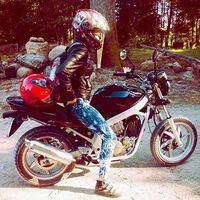 Photos de Elle Shopagaite