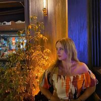 Elnara Khalilova's Photo