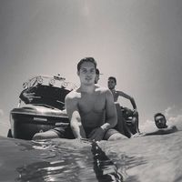 Karl Gleason的照片