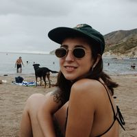 Luciana Cabrillana的照片