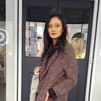 Nadirah Nazaraly的照片