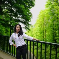 ALEJANDRA FERNANDEZ的照片