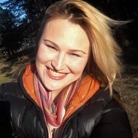 Tanya Tevedjidi的照片