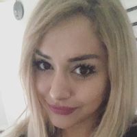 Yağmur Taşülkü的照片