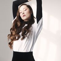 Anastasiya Shvechkova的照片