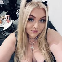 Diana Vankova's Photo