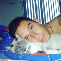 Alejandro Flores's Photo